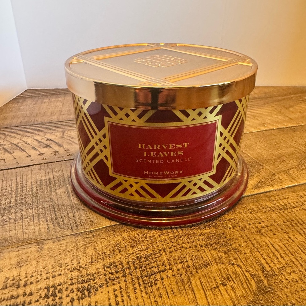 HomeWorx by Harry Slatkin 4-Wick Scented Candle Harvest Leaves 18-oz‎